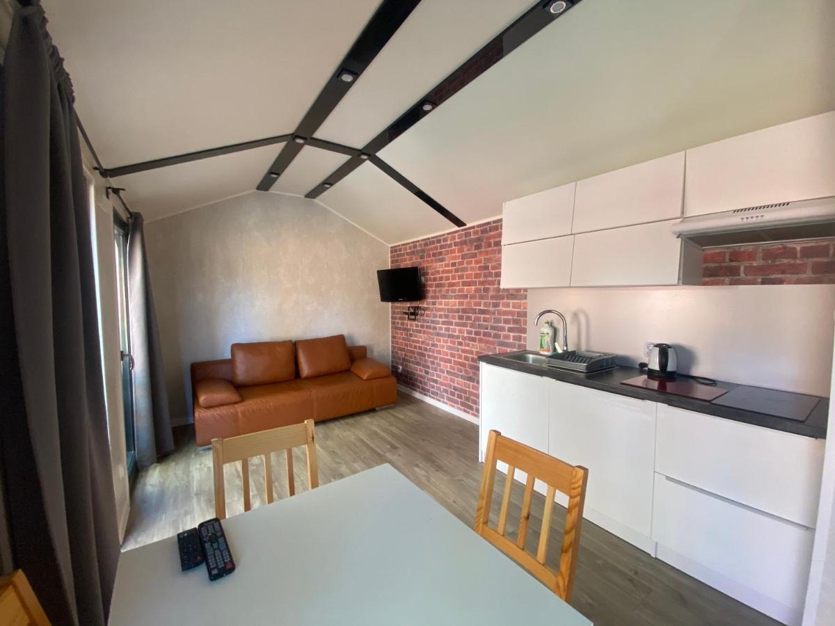 Domy Nad Morzem - Chata Pirata- Tiny House จีฟโนฟ ภายนอก รูปภาพ