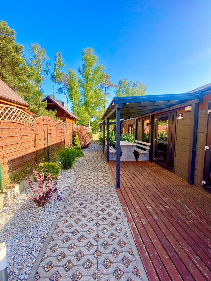Domy Nad Morzem - Chata Pirata- Tiny House จีฟโนฟ ภายนอก รูปภาพ