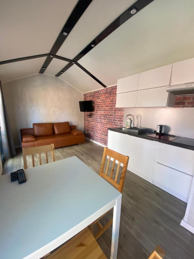 Domy Nad Morzem - Chata Pirata- Tiny House จีฟโนฟ ภายนอก รูปภาพ